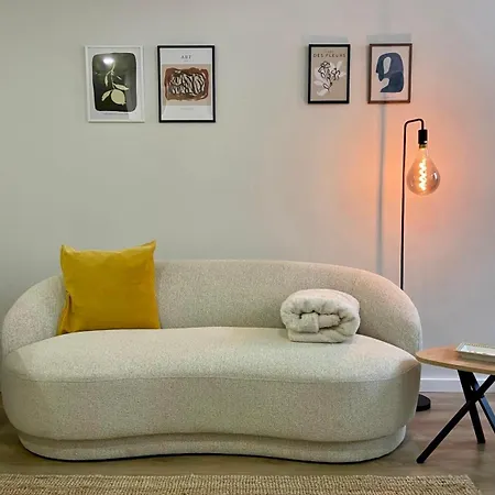 Апартаменты Daisy Street 2 *