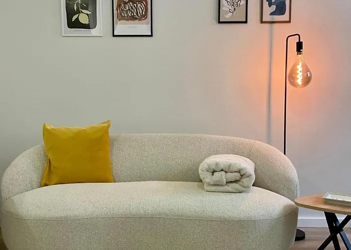 公寓 Daisy Street 2 *