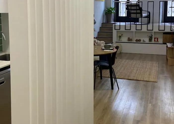 Daisy Street 2 * 布拉加